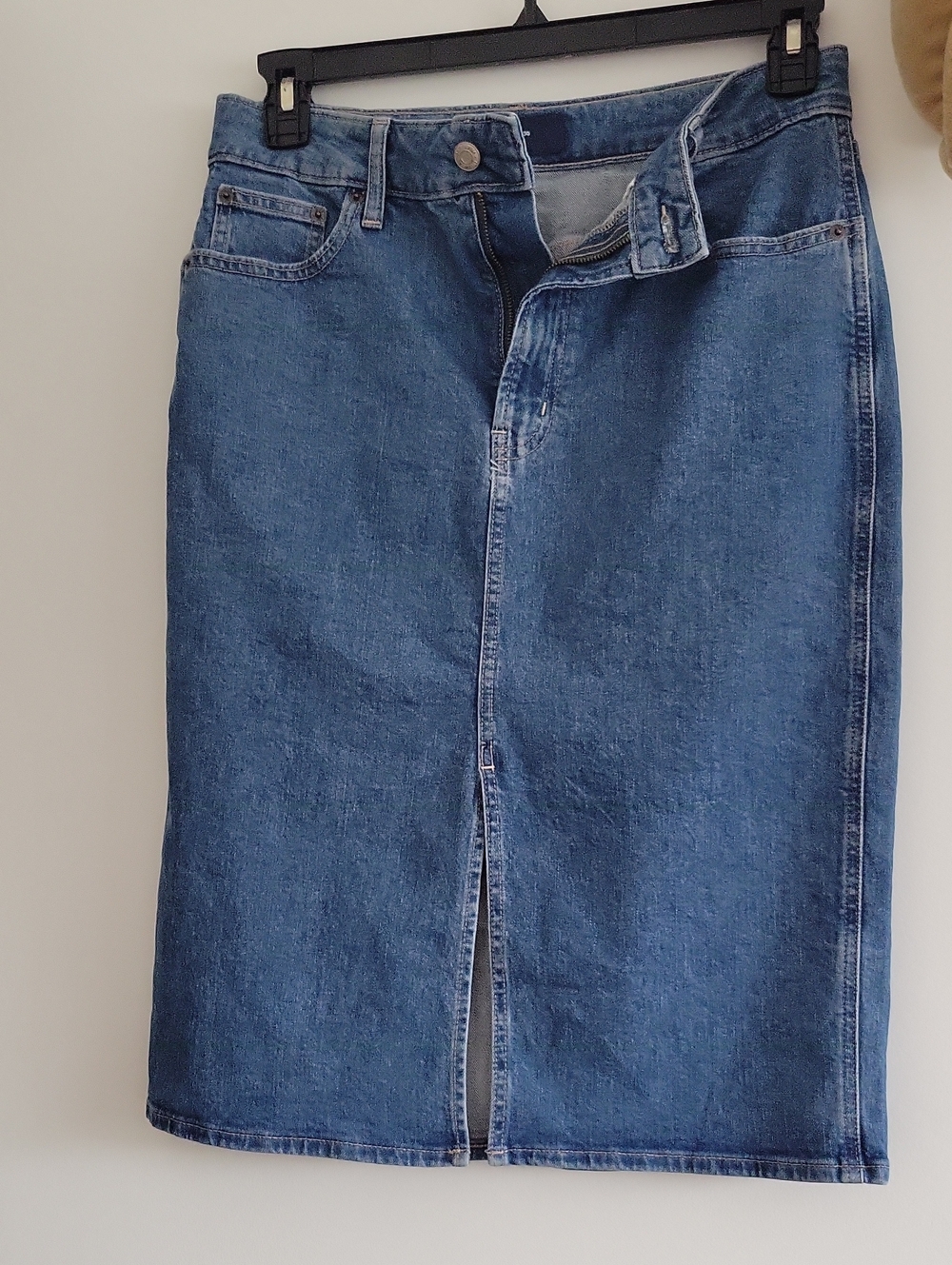 GAP Denim Skirt in Light and Medium Blue